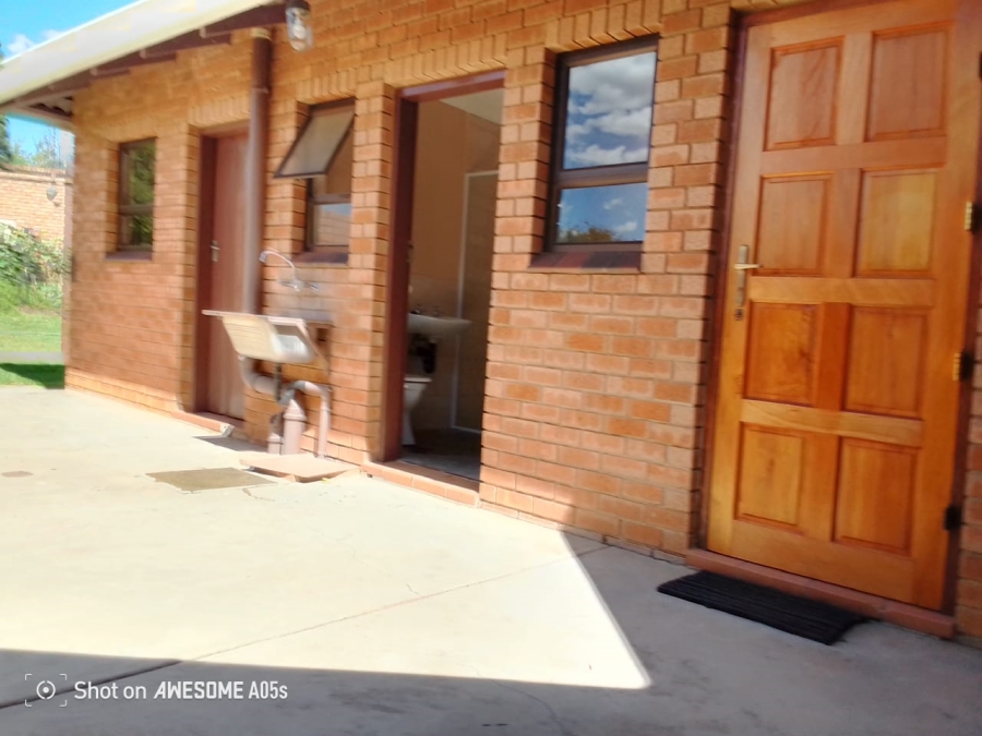 4 Bedroom Property for Sale in Glen Austin Gauteng