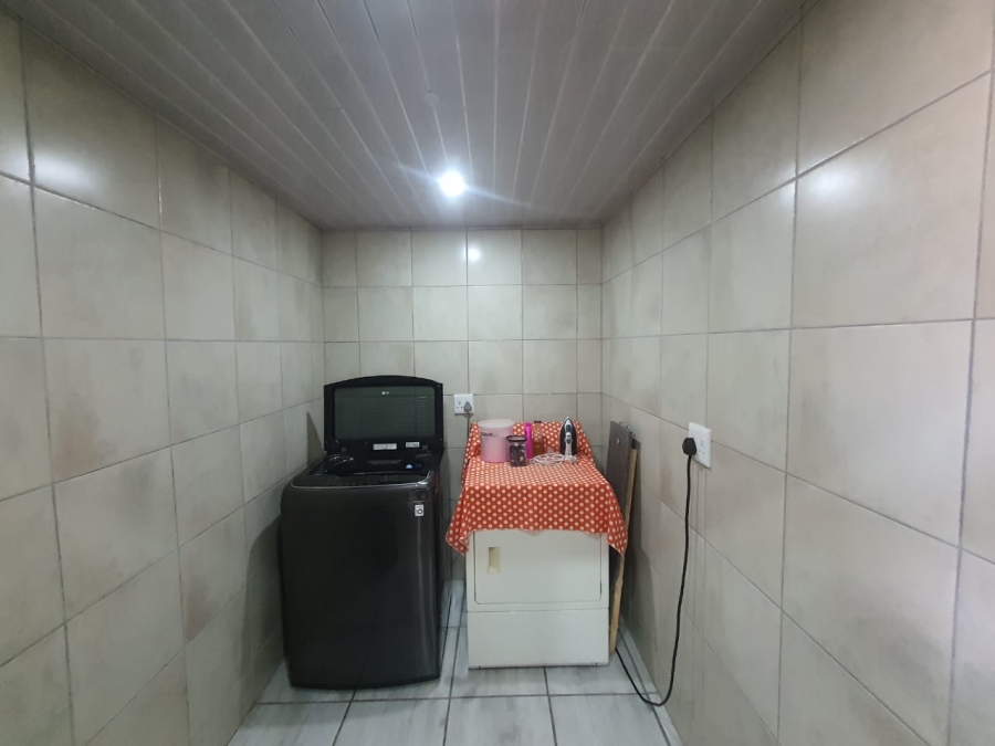 3 Bedroom Property for Sale in Vanderbijlpark SE 6 Gauteng