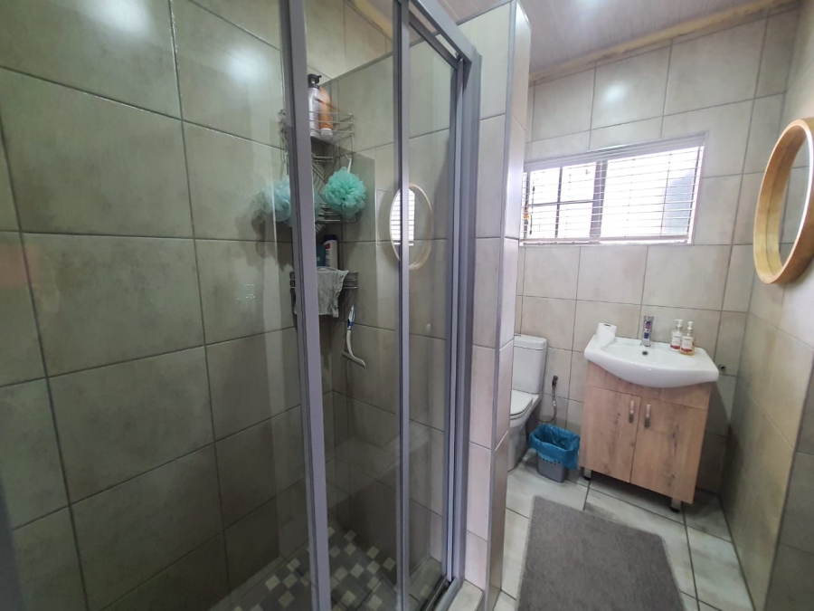 3 Bedroom Property for Sale in Vanderbijlpark SE 6 Gauteng