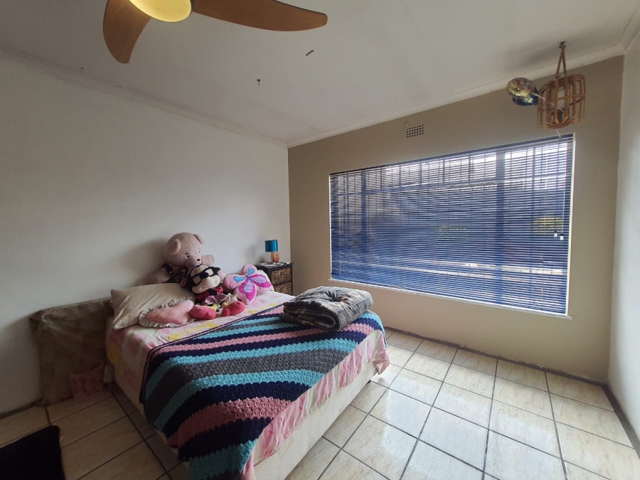 3 Bedroom Property for Sale in Vanderbijlpark SE 6 Gauteng