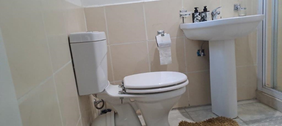 To Let 3 Bedroom Property for Rent in Sydenham Gauteng