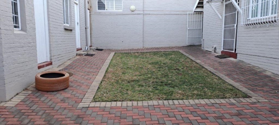 To Let 3 Bedroom Property for Rent in Sydenham Gauteng