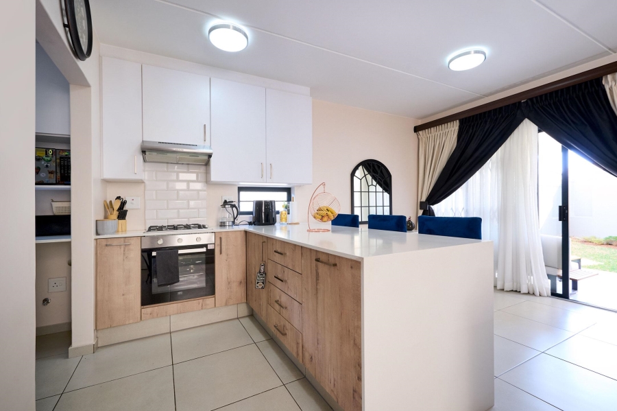 3 Bedroom Property for Sale in Broadacres Gauteng