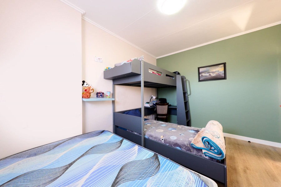 3 Bedroom Property for Sale in Broadacres Gauteng