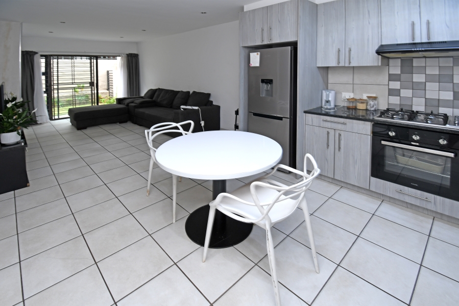 2 Bedroom Property for Sale in Ferndale Gauteng