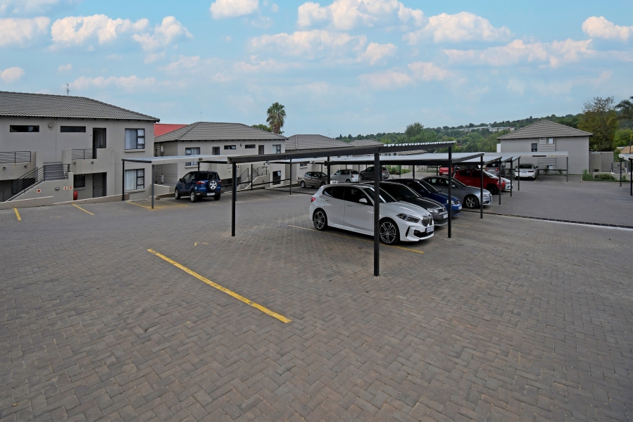 2 Bedroom Property for Sale in Ferndale Gauteng