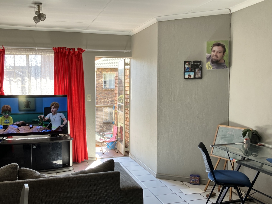 2 Bedroom Property for Sale in Moregloed Gauteng