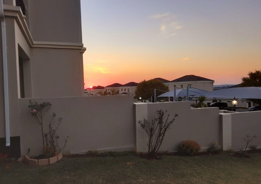 2 Bedroom Property for Sale in Carlswald Gauteng