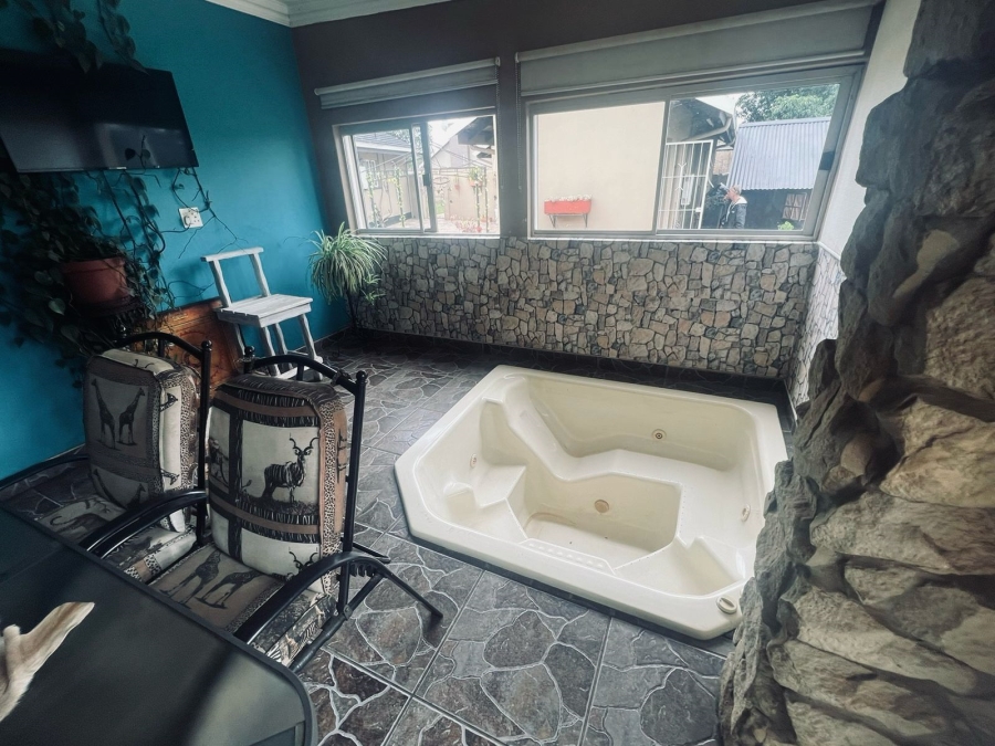 4 Bedroom Property for Sale in Dalpark Proper Gauteng