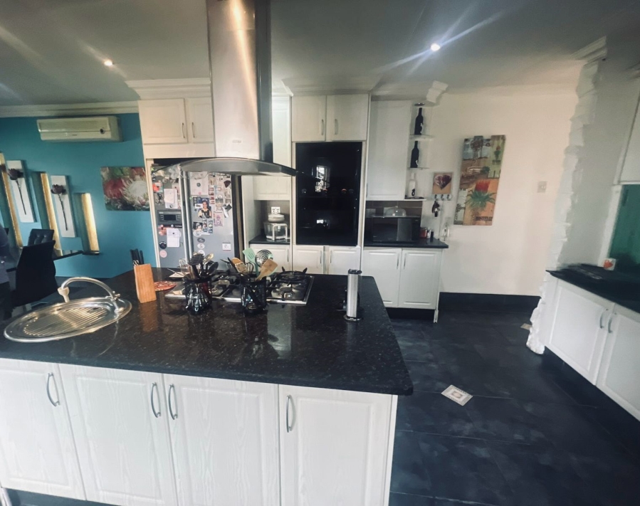 4 Bedroom Property for Sale in Dalpark Proper Gauteng