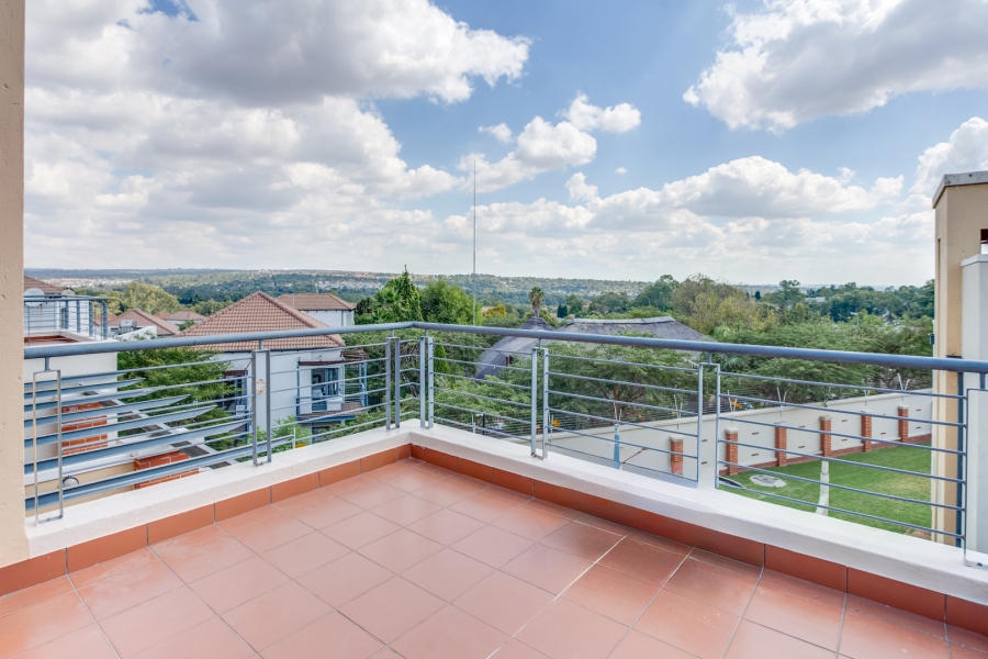 2 Bedroom Property for Sale in Fourways Gauteng