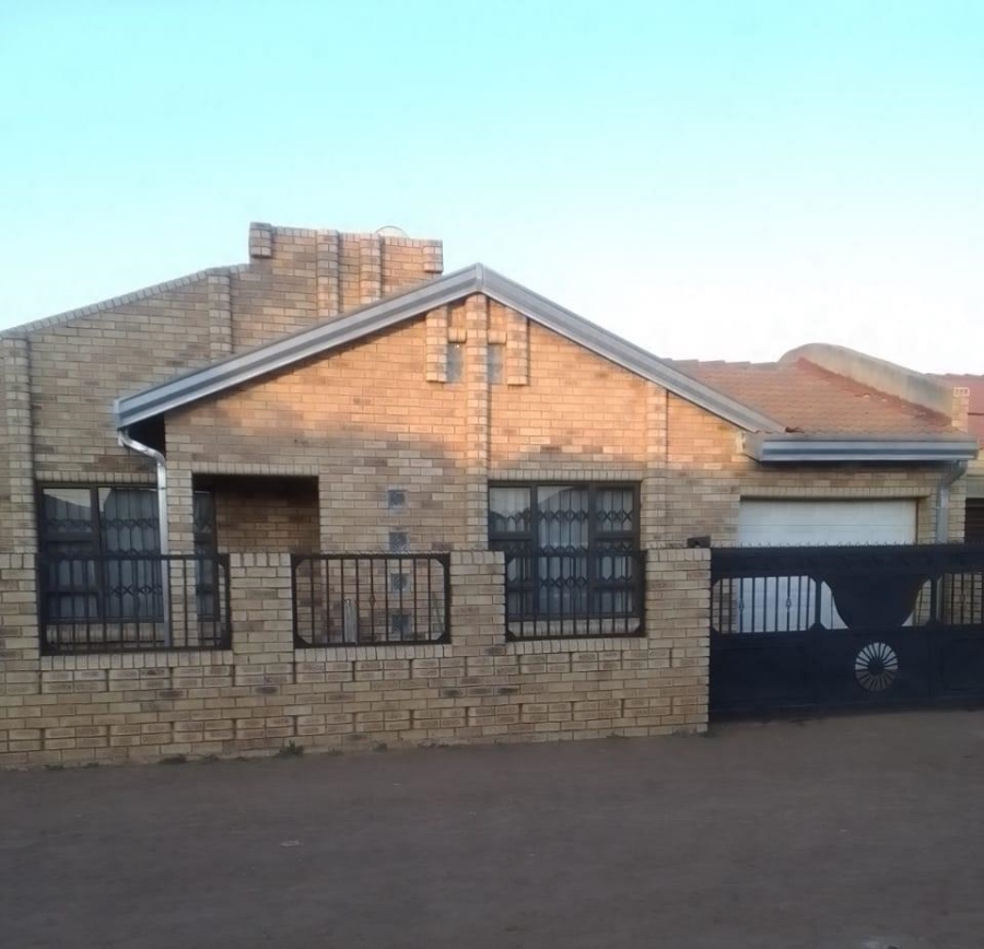 3 Bedroom Property for Sale in Beverley Hills Gauteng