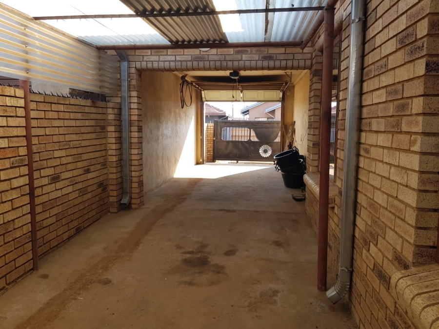 3 Bedroom Property for Sale in Beverley Hills Gauteng