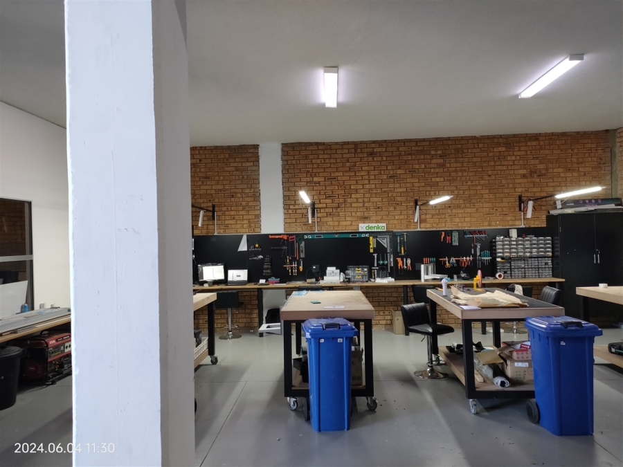 To Let Commercial Property for Rent in Lanseria Gauteng