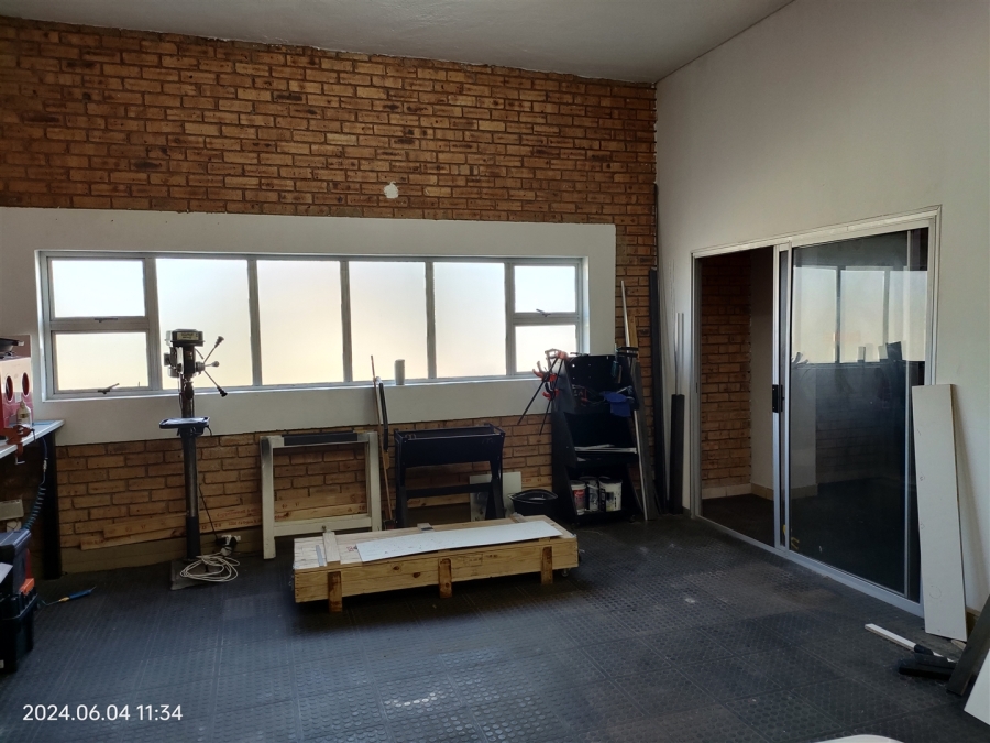To Let Commercial Property for Rent in Lanseria Gauteng