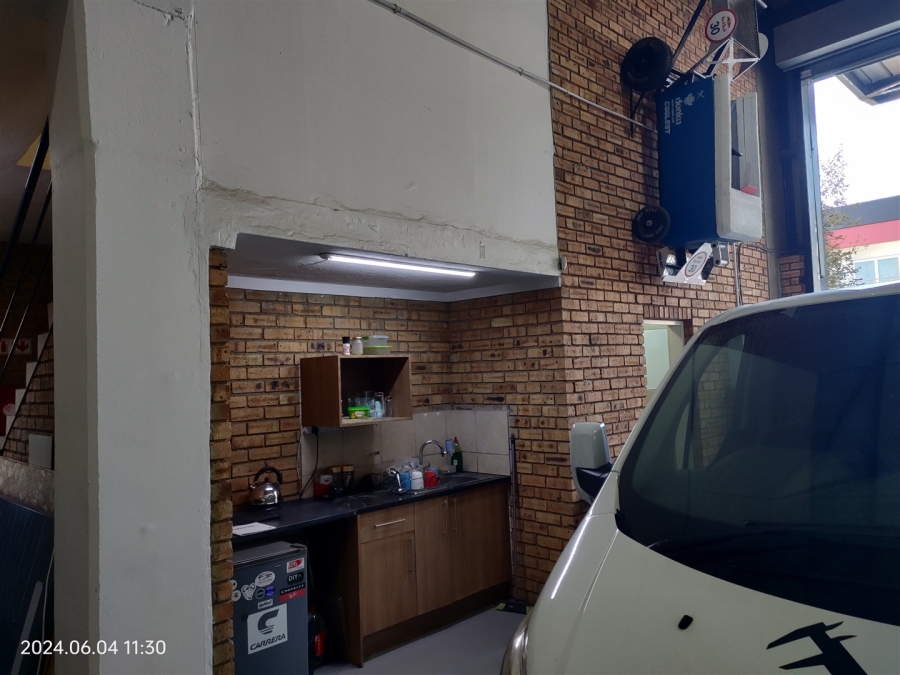 To Let Commercial Property for Rent in Lanseria Gauteng