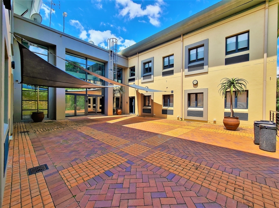 To Let Commercial Property for Rent in Strubensvallei Gauteng