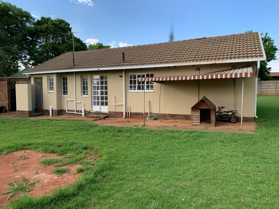 3 Bedroom Property for Sale in Leachville Gauteng