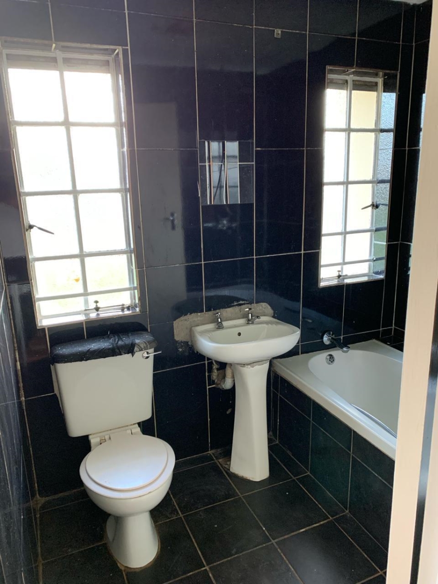3 Bedroom Property for Sale in Leachville Gauteng
