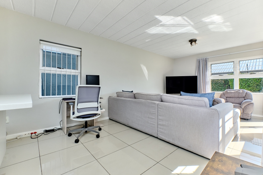 2 Bedroom Property for Sale in Morningside Gauteng