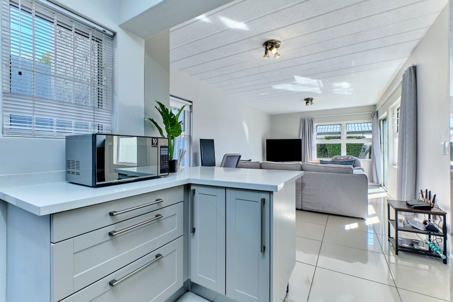 2 Bedroom Property for Sale in Morningside Gauteng