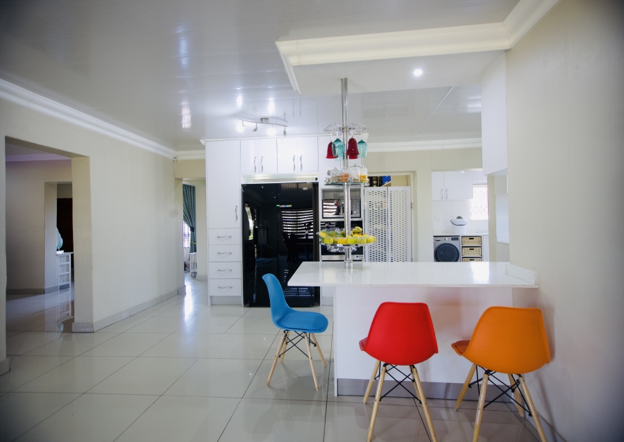 4 Bedroom Property for Sale in Selcourt Gauteng