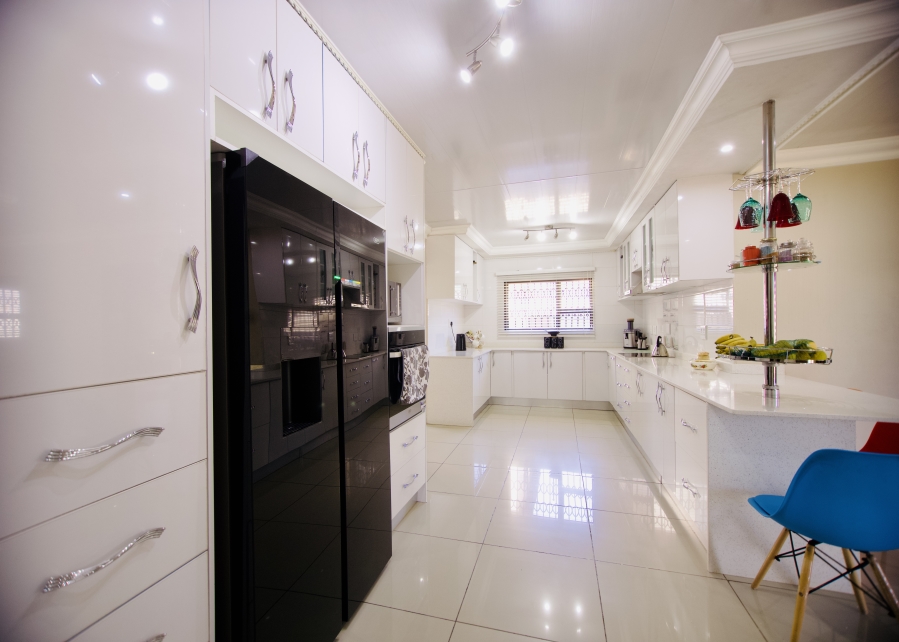 4 Bedroom Property for Sale in Selcourt Gauteng