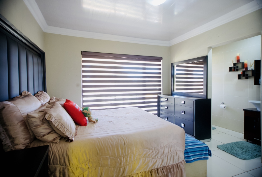 4 Bedroom Property for Sale in Selcourt Gauteng
