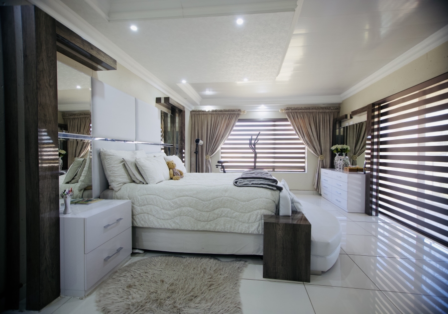 4 Bedroom Property for Sale in Selcourt Gauteng