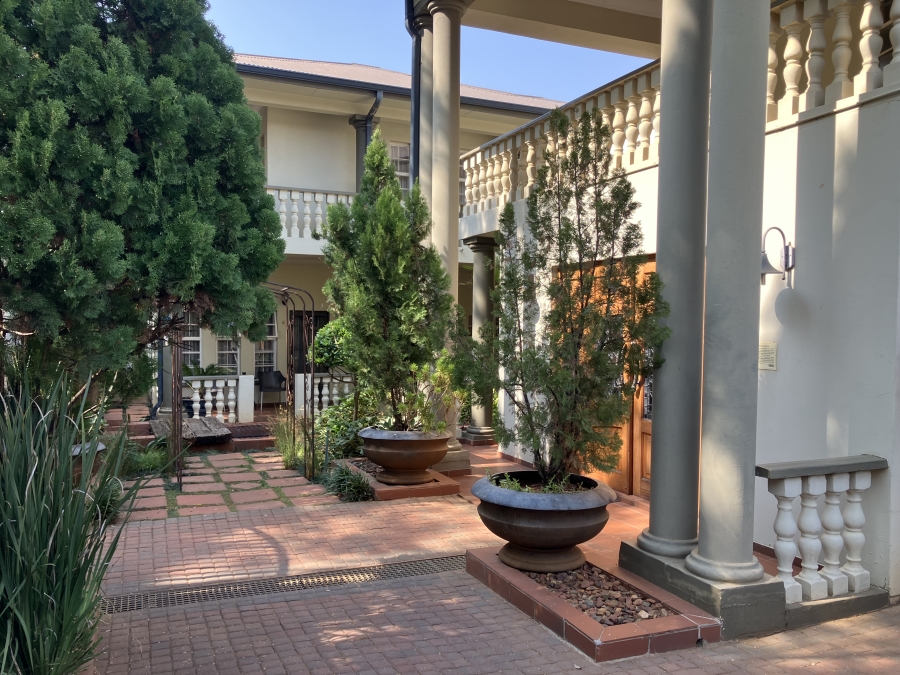 10 Bedroom Property for Sale in Colbyn Gauteng