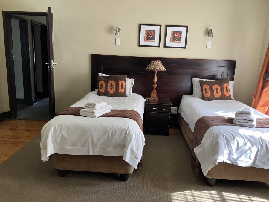 10 Bedroom Property for Sale in Colbyn Gauteng