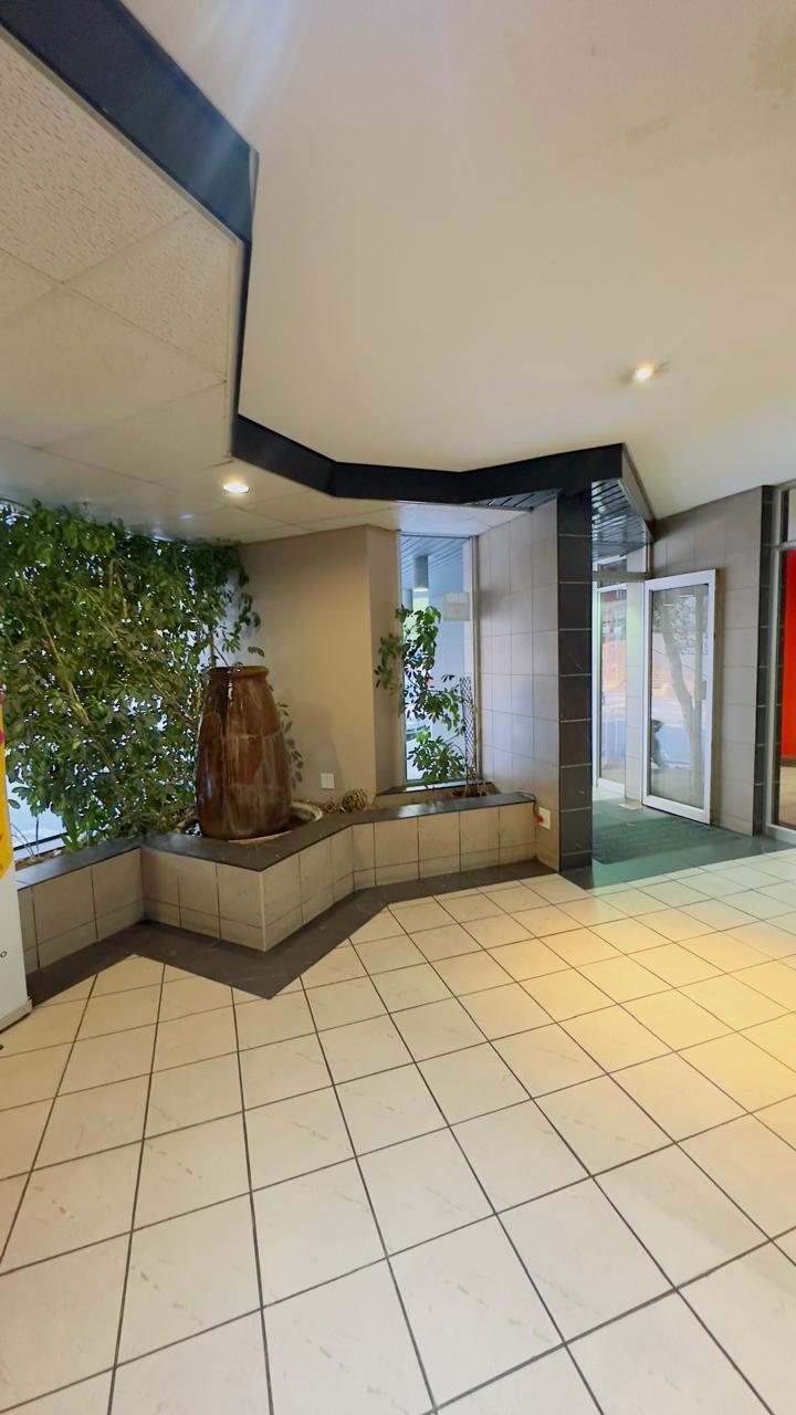 1 Bedroom Property for Sale in Braamfontein Gauteng