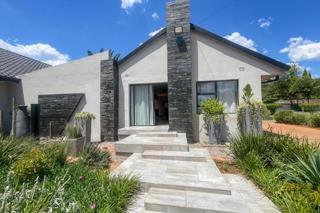 7 Bedroom Property for Sale in Raslouw Gauteng