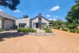 7 Bedroom Property for Sale in Raslouw Gauteng
