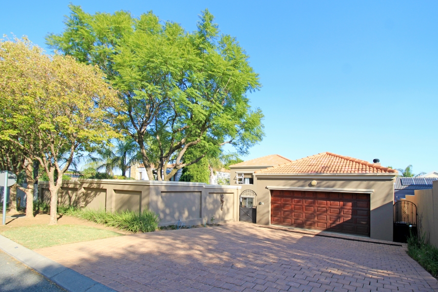 3 Bedroom Property for Sale in Kyalami Estates Gauteng