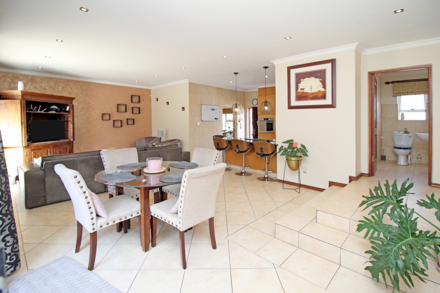 3 Bedroom Property for Sale in Kyalami Estates Gauteng