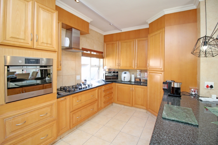 3 Bedroom Property for Sale in Kyalami Estates Gauteng