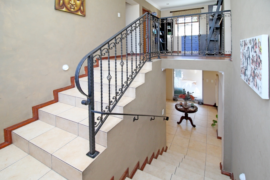 3 Bedroom Property for Sale in Kyalami Estates Gauteng