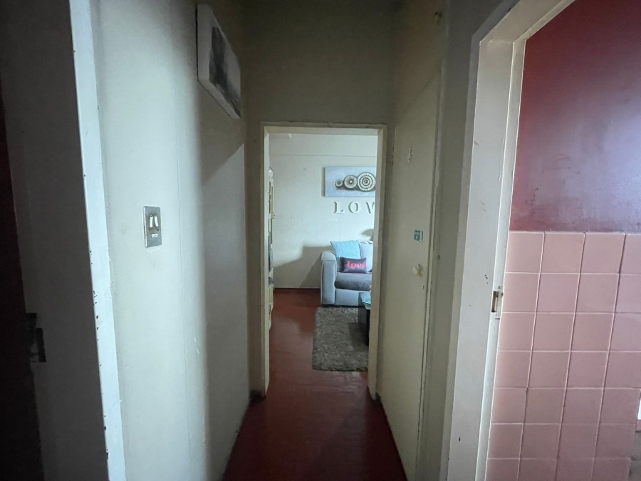 1 Bedroom Property for Sale in Berea Gauteng