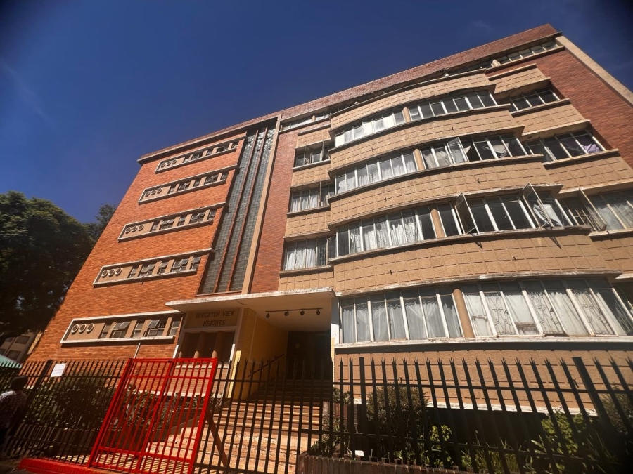 2 Bedroom Property for Sale in Yeoville Gauteng