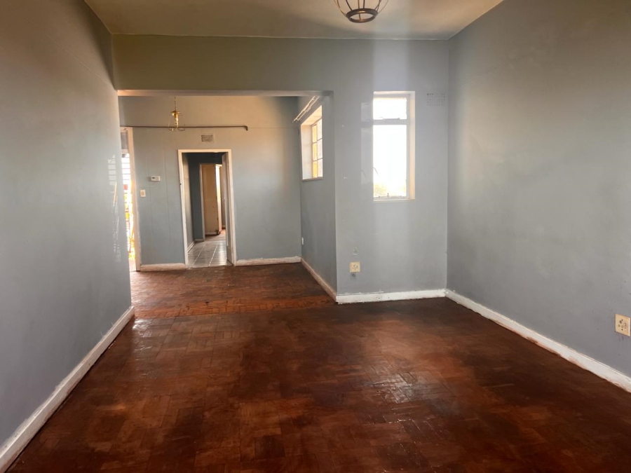 2 Bedroom Property for Sale in Yeoville Gauteng