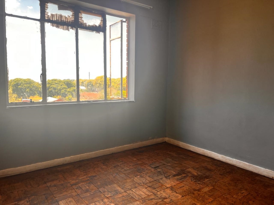 2 Bedroom Property for Sale in Yeoville Gauteng