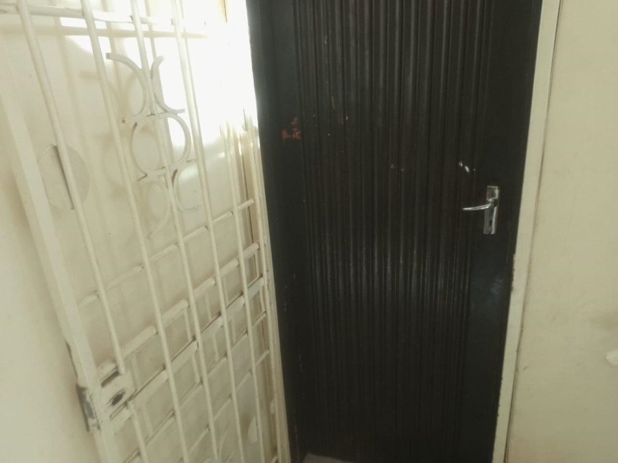 8 Bedroom Property for Sale in Laudium Gauteng