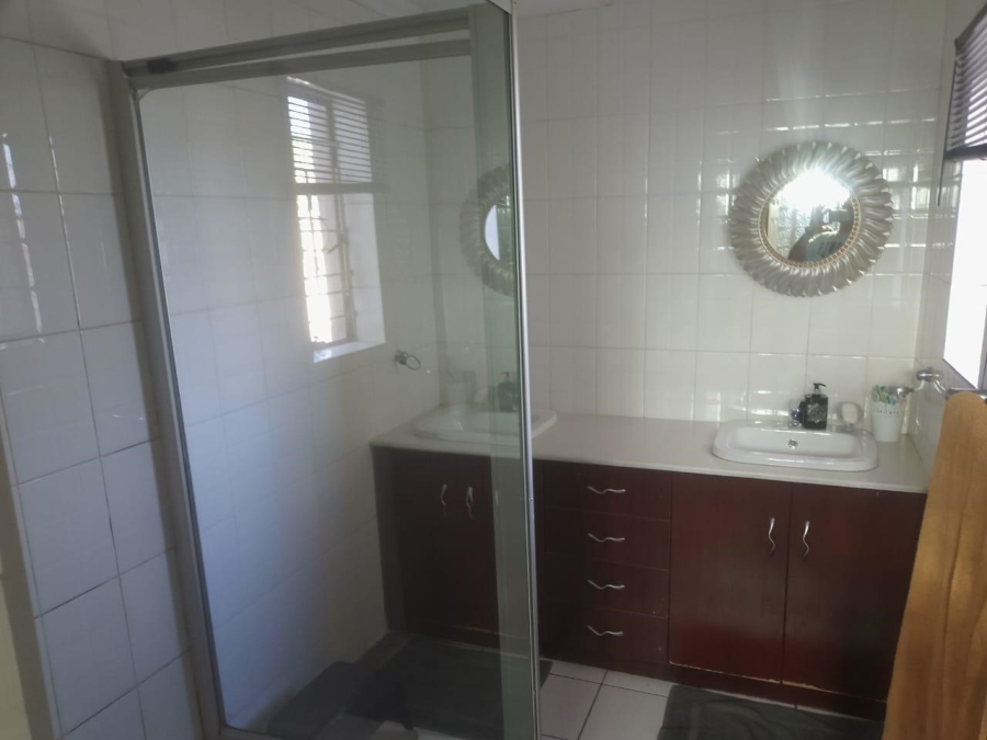 8 Bedroom Property for Sale in Laudium Gauteng