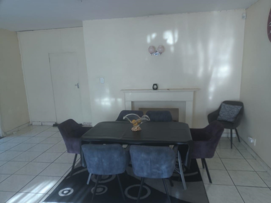 8 Bedroom Property for Sale in Laudium Gauteng