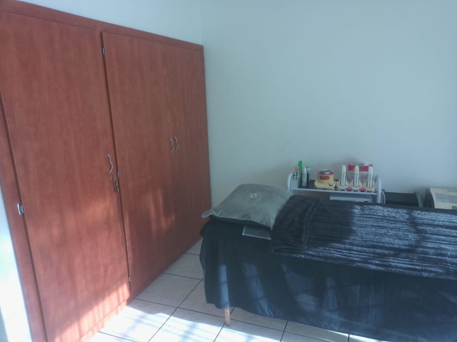 8 Bedroom Property for Sale in Laudium Gauteng