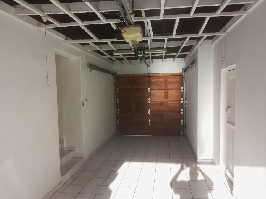 8 Bedroom Property for Sale in Laudium Gauteng