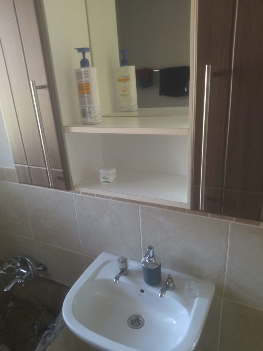 2 Bedroom Property for Sale in Mooikloof Ridge Gauteng