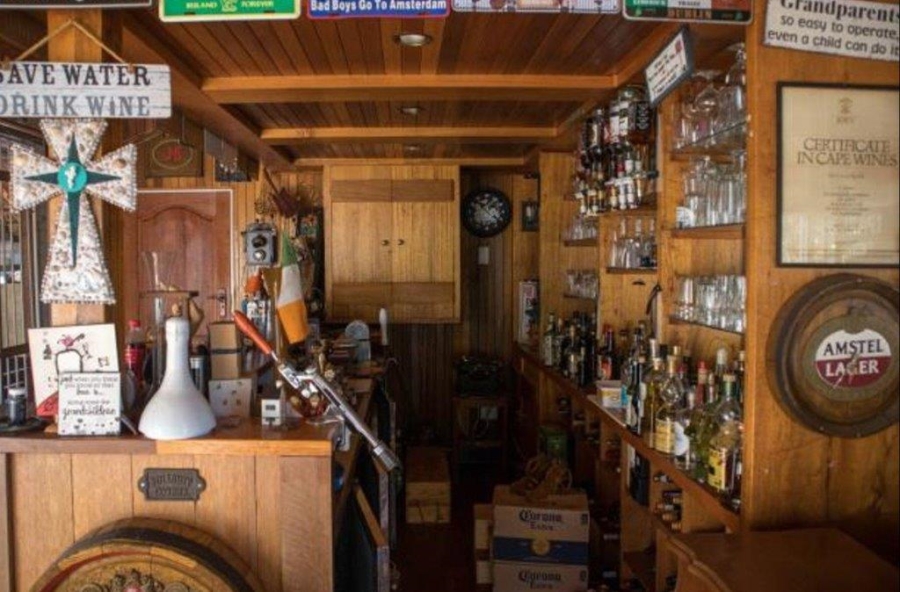 6 Bedroom Property for Sale in Dunvegan Gauteng