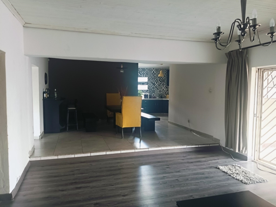 4 Bedroom Property for Sale in Klippoortje Gauteng